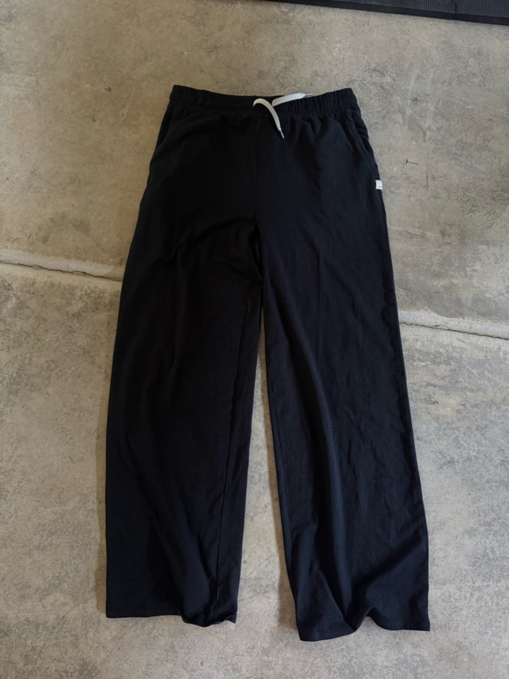 Vuori Wide Leg Pants in Black with White Drawstring